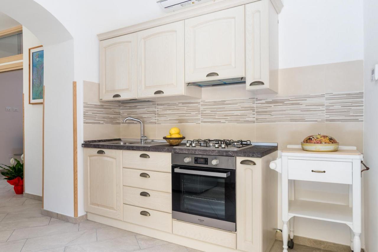 Casa Vacanza Rosy Di Guida Rosy Giungano Bagian luar foto